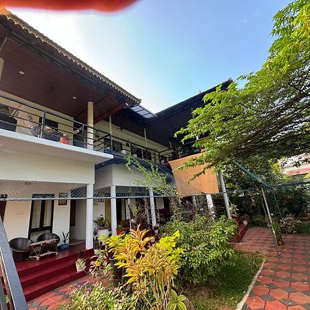 Charley Homestay Alappuzha Bagian luar foto