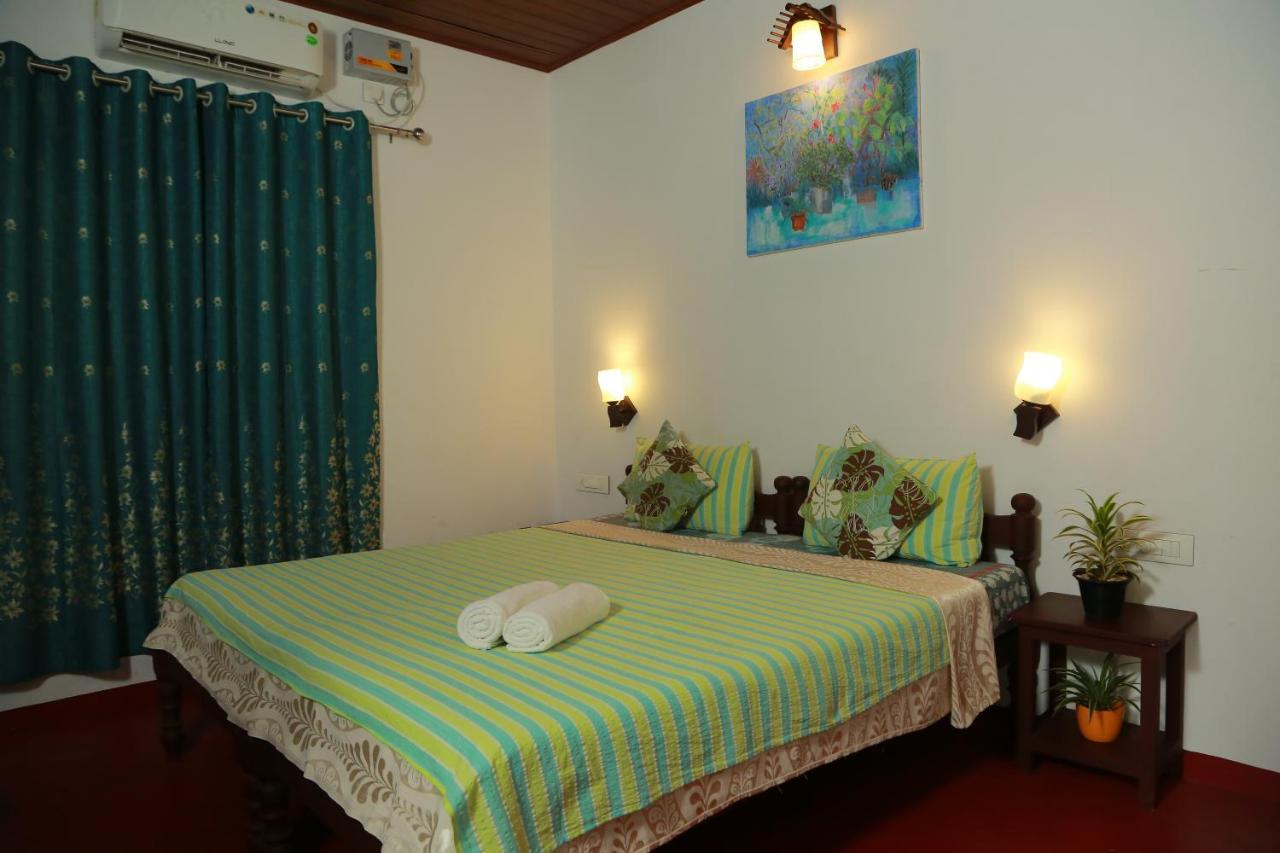 Charley Homestay Alappuzha Bagian luar foto