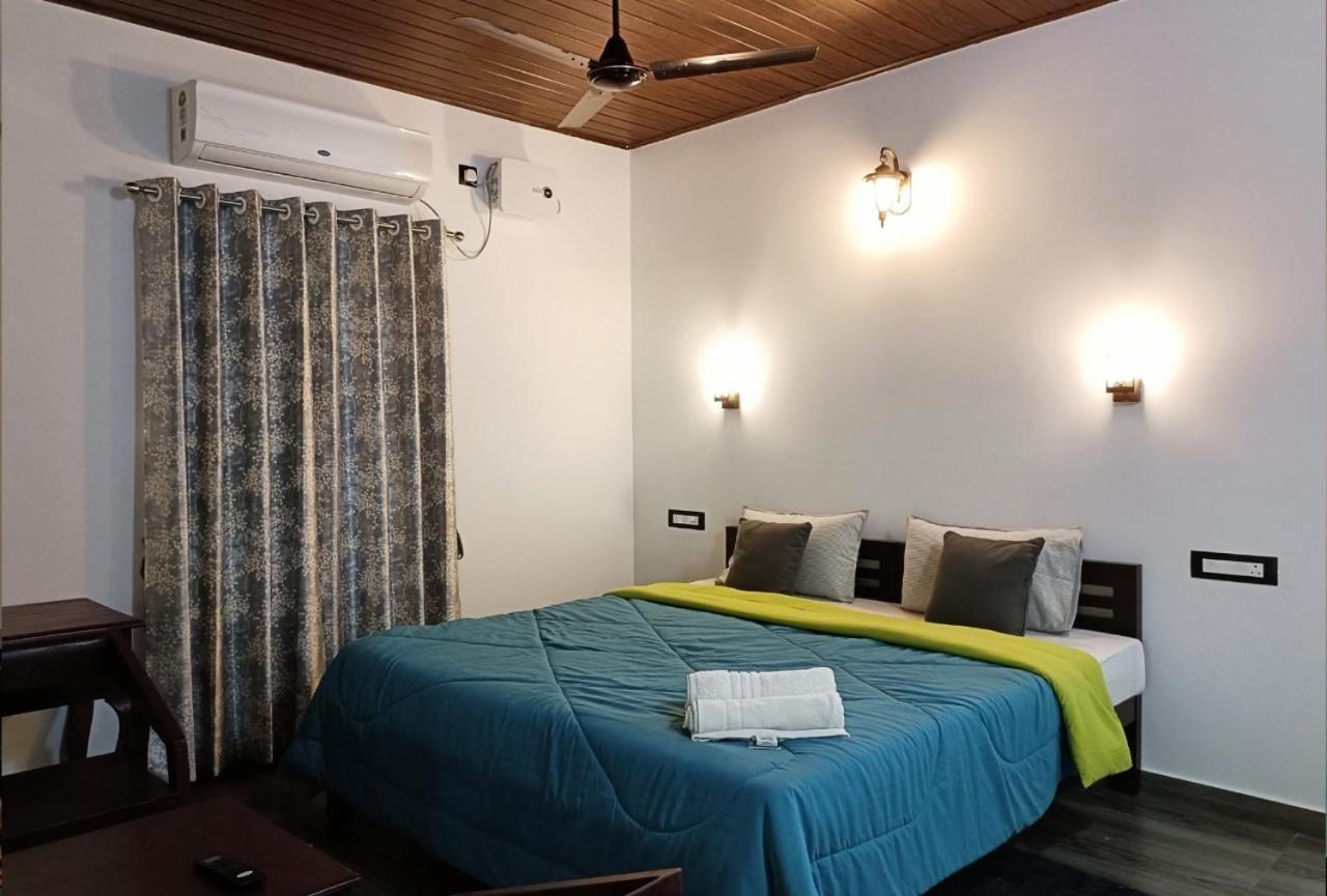 Charley Homestay Alappuzha Bagian luar foto
